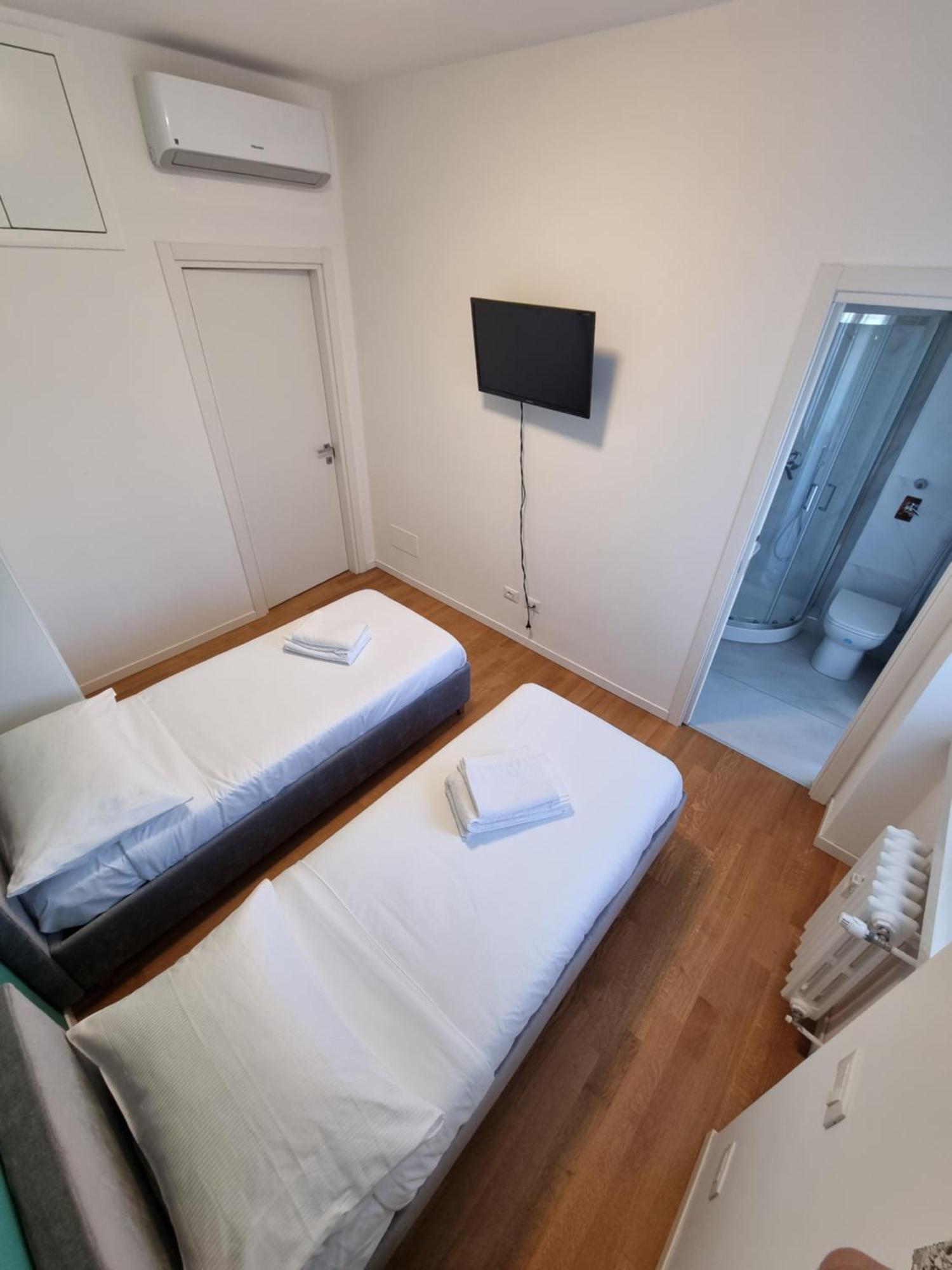 Maragda House Linate - Duomo- San Babila Appartamento *